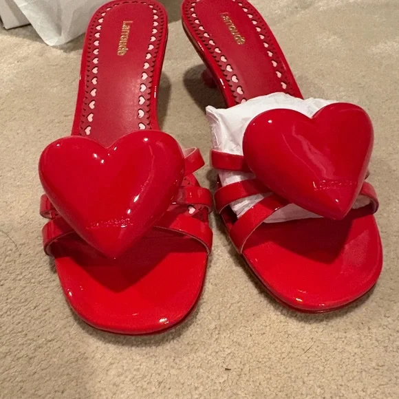 Larroude NIB Red Heart kitten heels - Picture 1 of 8